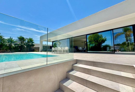 Wiederverkauf - Freistehende Villa -
Orihuela - Las Colinas Golf