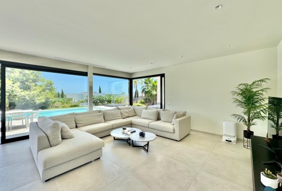Wiederverkauf - Freistehende Villa -
Orihuela - Las Colinas Golf