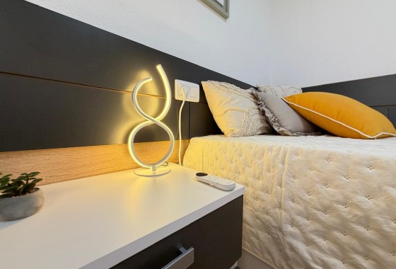 Wiederverkauf - Wohnung / Apartment -
Torrevieja - Parque de las Naciones