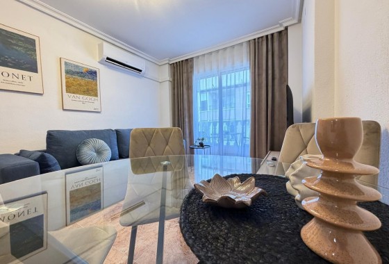 Wiederverkauf - Wohnung / Apartment -
Torrevieja - Parque de las Naciones
