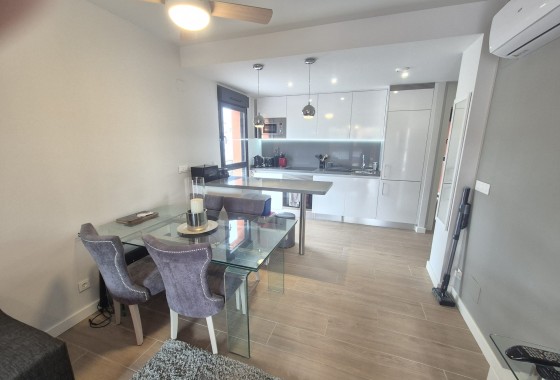 Venta - Apartamento / Piso -
Orihuela Costa