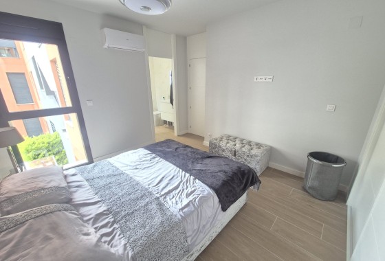 Venta - Apartamento / Piso -
Orihuela Costa
