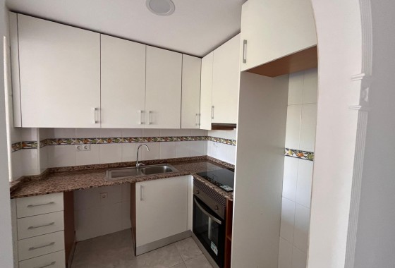 Herverkoop - Appartement / Flat -
Algorfa - Pueblo