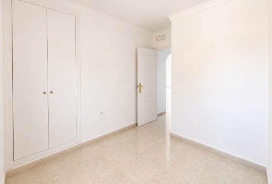 Herverkoop - Appartement / Flat -
Algorfa - Pueblo