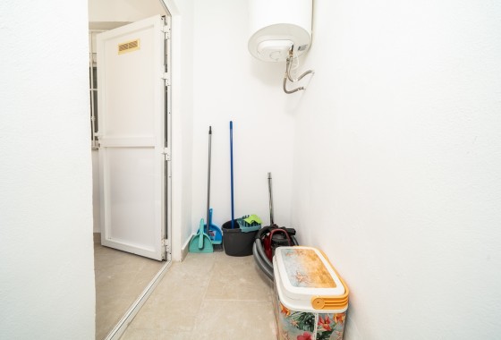 Resale - Apartment / Flat -
Torrevieja - La veleta
