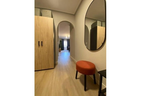 Herverkoop - Appartement / Flat -
Torrevieja - Playa del Cura