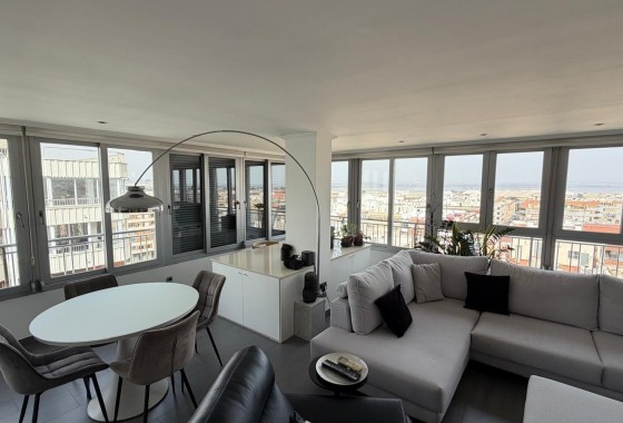 Resale - Apartment / Flat -
Torrevieja - Acequion