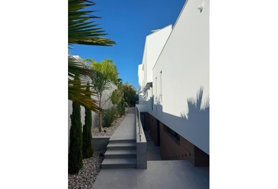 Herverkoop - Vrijstaande Villa -
Ciudad Quesada - Rojales - Centro De La Ciudad Quesada
