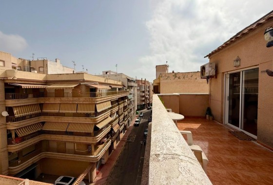 Herverkoop - Appartement / Flat -
Torrevieja - Playa del Cura
