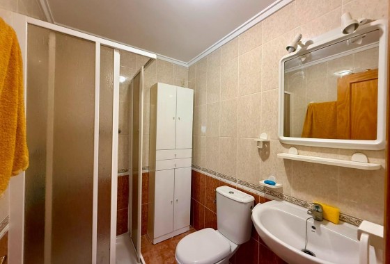 Herverkoop - Appartement / Flat -
Torrevieja - Playa del Cura