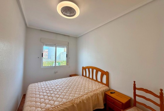 Herverkoop - Appartement / Flat -
Torrevieja - Playa del Cura
