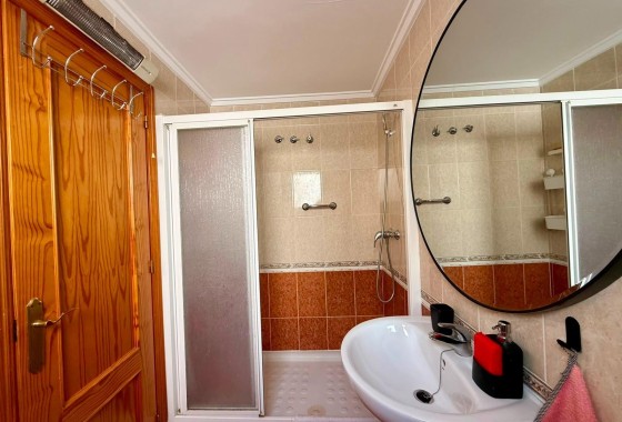 Herverkoop - Appartement / Flat -
Torrevieja - Playa del Cura