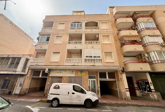 Herverkoop - Appartement / Flat -
Torrevieja - Playa del Cura
