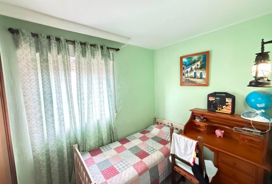 Herverkoop - Appartement / Flat -
Torrevieja - Playa de los Locos