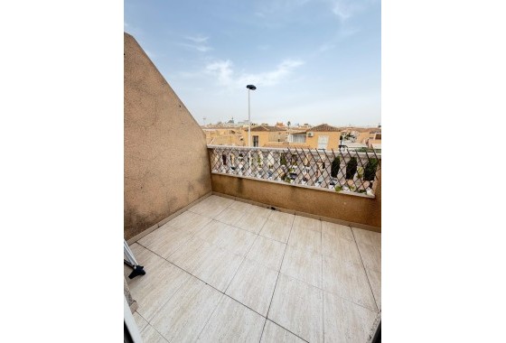 Revente - Appartement -
Torrevieja