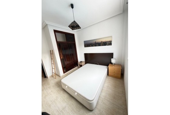 Revente - Appartement -
Torrevieja