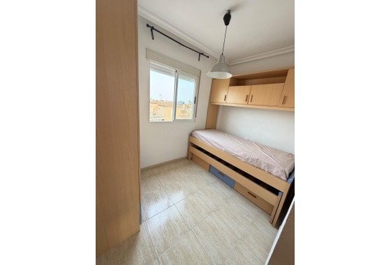 Revente - Appartement -
Torrevieja