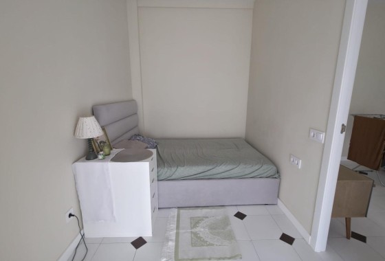 Venta - Apartamento / Piso -
Torrevieja