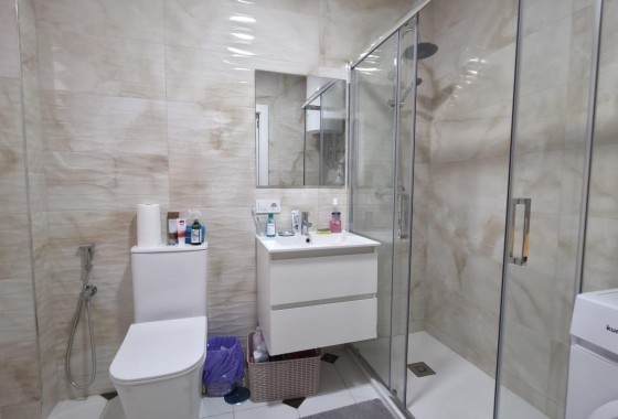Venta - Apartamento / Piso -
Torrevieja