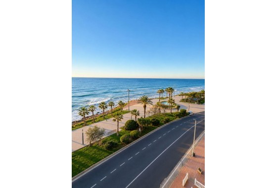 Herverkoop - Appartement / Flat -
Torrevieja - Playa del Cura