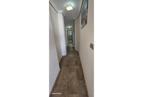 Herverkoop - Appartement / Flat -
Torrevieja - Parque de las Naciones