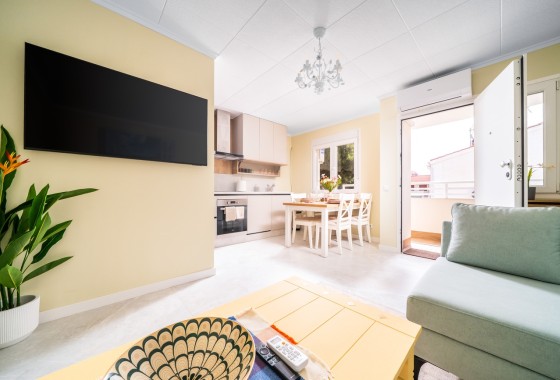 Revente - Appartement -
Torrevieja - La veleta