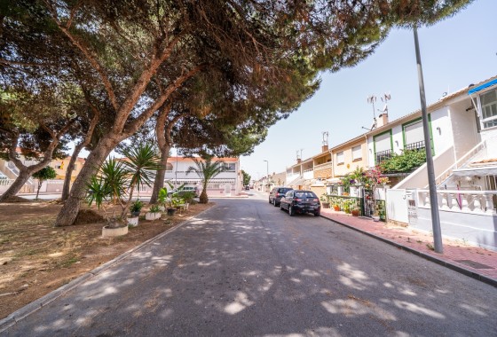 Revente - Appartement -
Torrevieja - La veleta