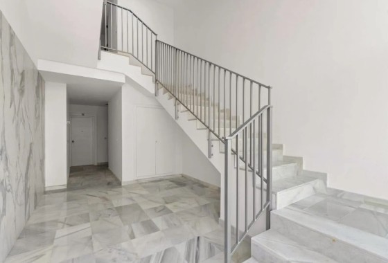 Revente - Appartement -
Orihuela Costa