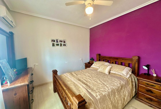 Resale - Finca - Country Property -
Catral