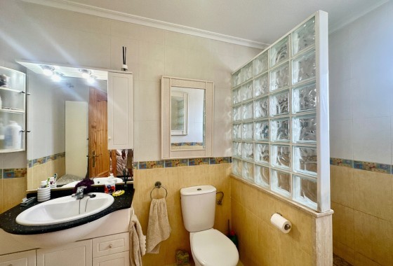 Resale - Finca - Country Property -
Catral