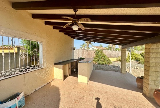 Resale - Finca - Country Property -
Catral