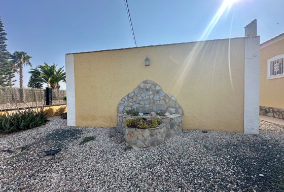 Resale - Finca - Country Property -
Catral