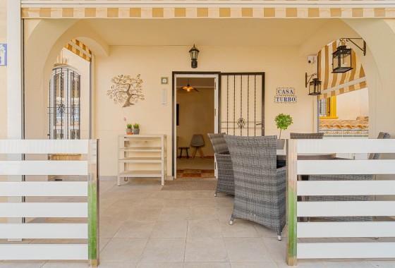 Herverkoop - Halfvrijstaande villa -
Orihuela Costa - Lomas de Cabo Roig