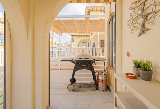 Herverkoop - Halfvrijstaande villa -
Orihuela Costa - Lomas de Cabo Roig