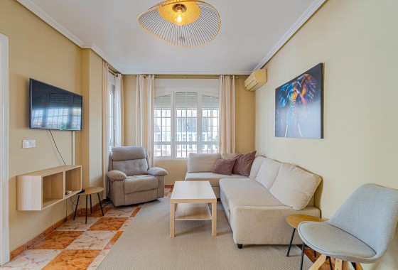 Herverkoop - Halfvrijstaande villa -
Orihuela Costa - Lomas de Cabo Roig
