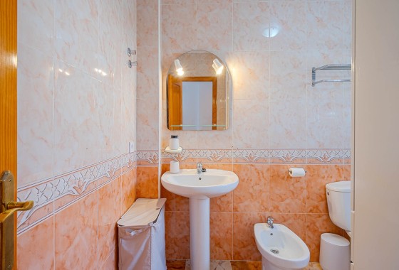 Herverkoop - Halfvrijstaande villa -
Orihuela Costa - Lomas de Cabo Roig