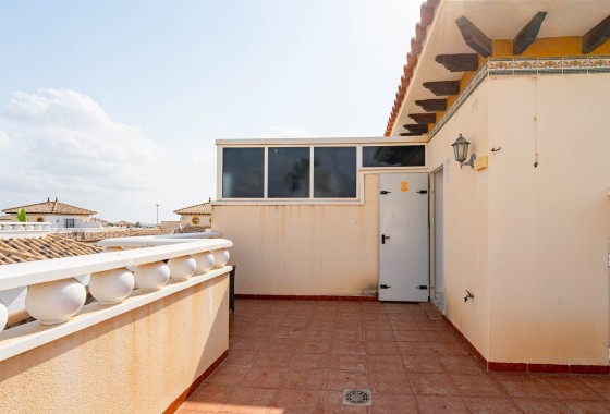 Herverkoop - Halfvrijstaande villa -
Orihuela Costa - Lomas de Cabo Roig