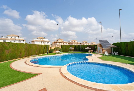 Herverkoop - Halfvrijstaande villa -
Orihuela Costa - Lomas de Cabo Roig