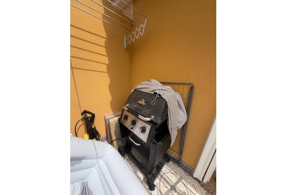 Herverkoop - Appartement / Flat -
Torrevieja - Zona Los Frutales