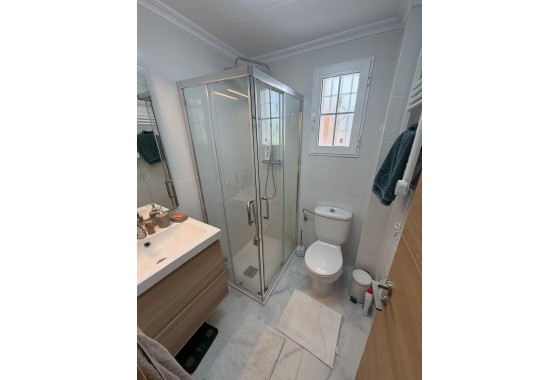 Herverkoop - Appartement / Flat -
Torrevieja - Zona Los Frutales