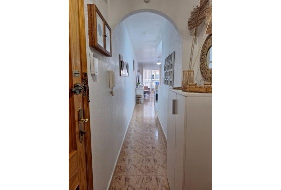 Wiederverkauf - Wohnung / Apartment -
Torrevieja - Playa del Cura