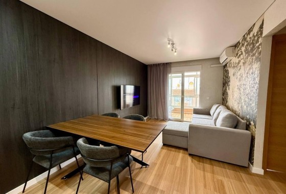 Wiederverkauf - Wohnung / Apartment -
Torrevieja - Acequion