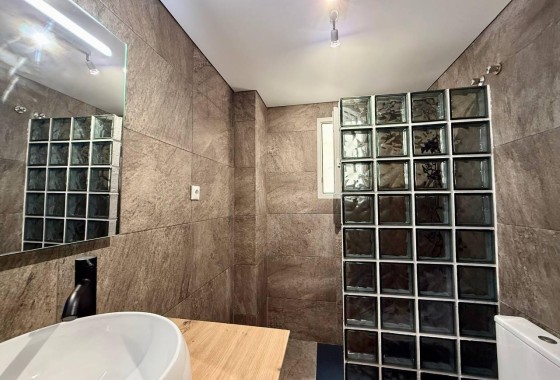 Wiederverkauf - Wohnung / Apartment -
Torrevieja - Acequion