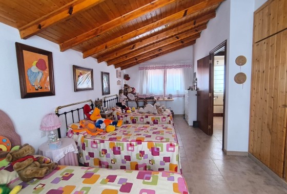 Revente - Villa Individuelle -
Villena