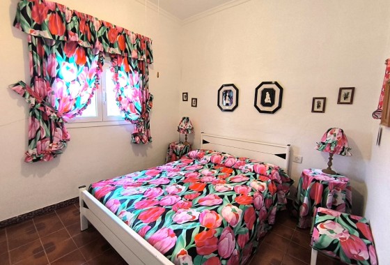 Revente - Villa Individuelle -
Villena