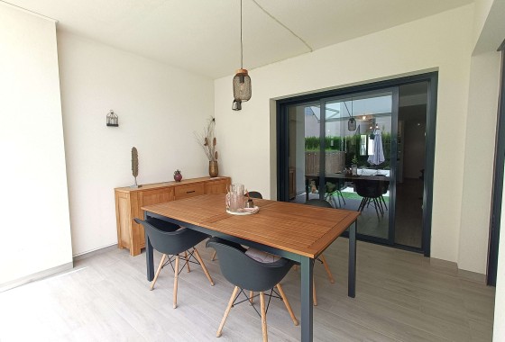 Wiederverkauf - Wohnung / Apartment -
San Miguel de Salinas - Las Comunicaciones