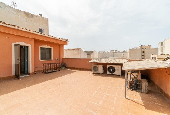 Resale - Commercial -
Torrevieja - Paseo maritimo