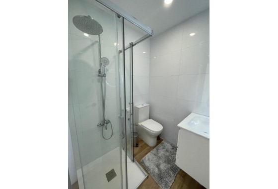 Herverkoop - Appartement / Flat -
Torrevieja - Torreblanca