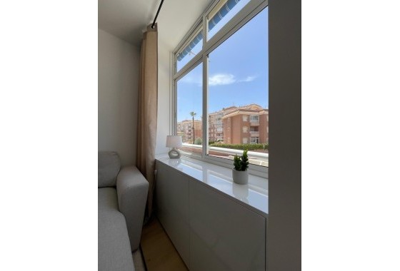 Herverkoop - Appartement / Flat -
Torrevieja - Torreblanca