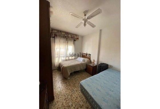 Sprzedaż - Apartament / Mieszkanie -
Torrevieja - Playa del Cura